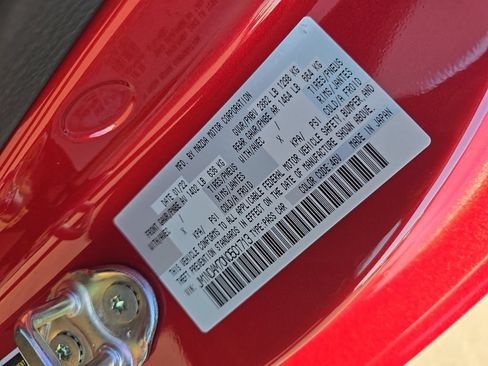 Used 2022 MAZDA MX-5 Miata RF Grand Touring RWD image 11