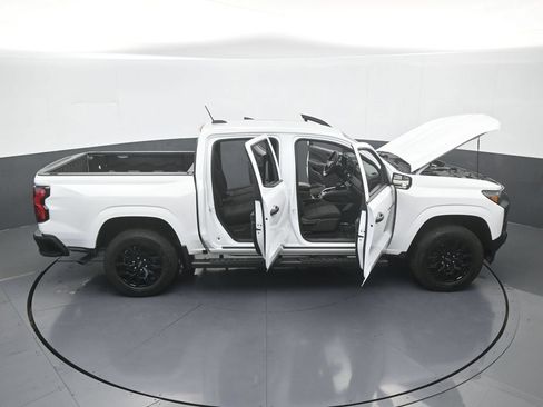 Used 2025 Chevrolet Colorado W/T w/ WT Custom Package RWD image 66