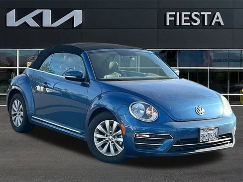 Used 2019 Volkswagen Beetle 2.0T S image 1