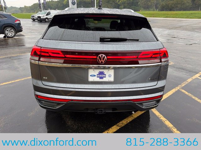 Used 2024 Volkswagen Atlas Cross Sport SE AWD/4WD image 7