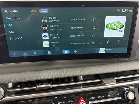 Used 2025 Hyundai Tucson SEL AWD/4WD image 22