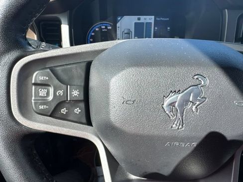 Used 2023 Ford Bronco Outer Banks AWD/4WD image 16