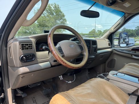 Used 2003 Ford Excursion Limited AWD/4WD image 14