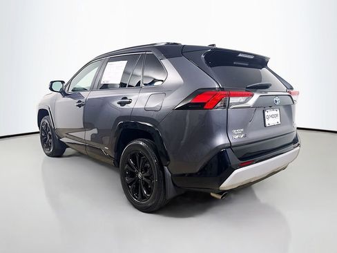 Used 2024 Toyota RAV4 XSE AWD/4WD image 5