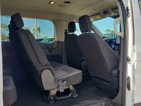 Used 2023 Ford Transit 350 XLT image 14
