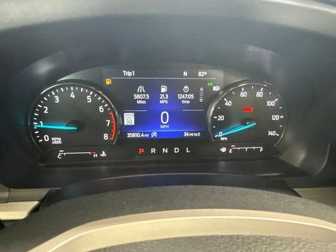 Used 2024 Ford Explorer XLT w/ Equipment Group 202A AWD/4WD image 25