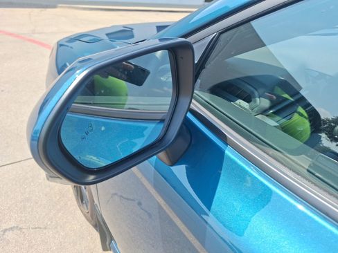 Used 2025 Toyota Camry SE image 14