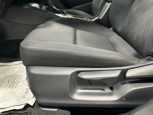 Used 2025 Toyota Corolla LE w/ LE Premium Package image 12