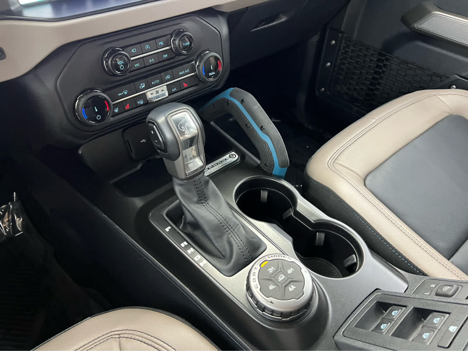 Used 2022 Ford Bronco Wildtrak AWD/4WD image 33