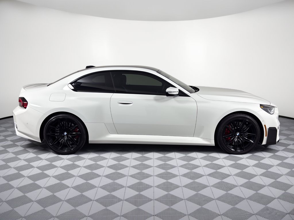 Used 2025 BMW M2 w/ Lighting Package RWD image 8