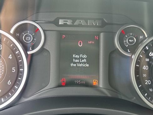 New 2026 RAM 2500 Tradesman AWD/4WD image 27