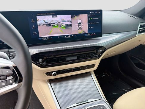 New 2025 BMW 330i 330i w/ Convenience Package image 29