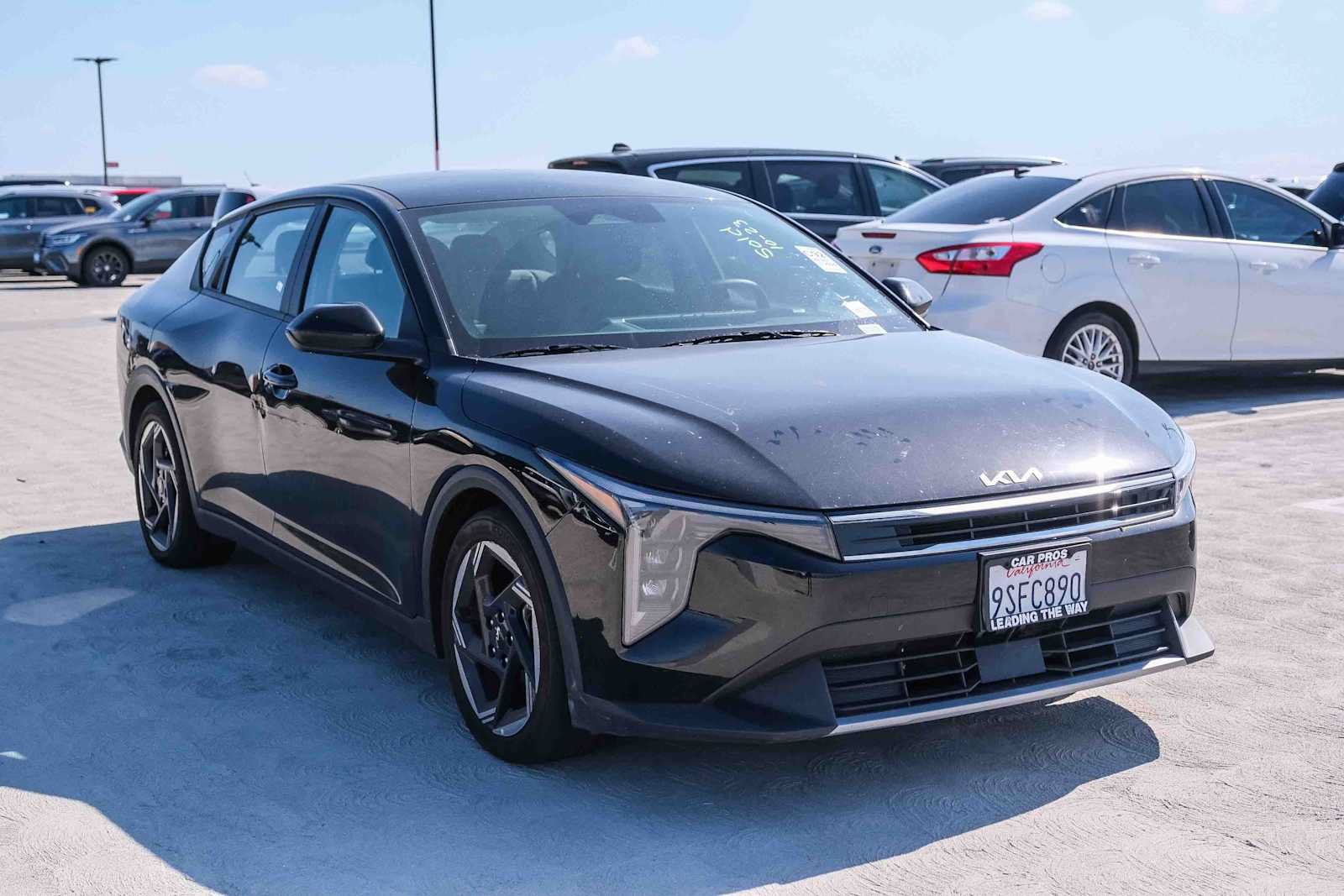 Used 2025 Kia K4 EX FWD image 3