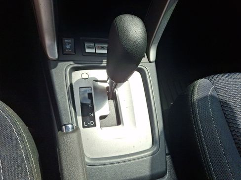 Used 2018 Subaru Forester 2.5i Premium AWD/4WD image 22