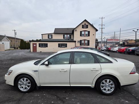 Used 2009 Ford Taurus SE image 9