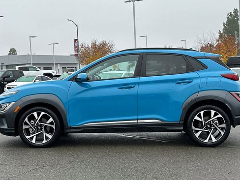 Used 2022 Hyundai Kona Limited w/ Cargo Package image 9