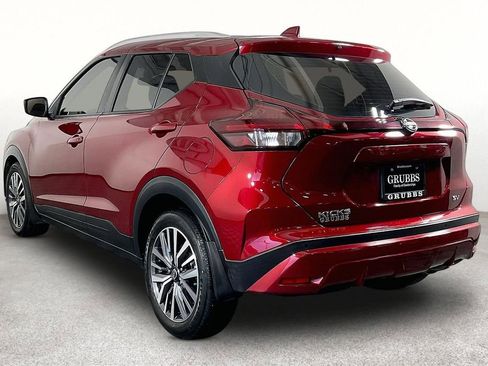 Used 2022 Nissan Kicks SV FWD image 15