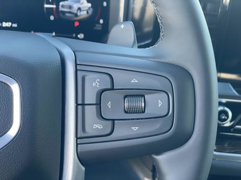 New 2026 GMC Sierra 1500 Elevation image 12