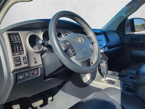 Used 2011 Toyota Tundra 2WD Double Cab image 10