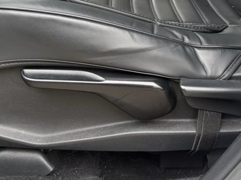 Used 2019 Honda CR-V LX image 24