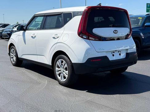 Used 2020 Kia Soul LX FWD image 6
