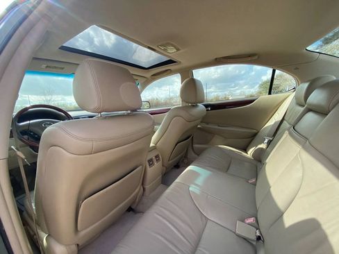 Used 2003 Lexus ES 330 FWD image 14