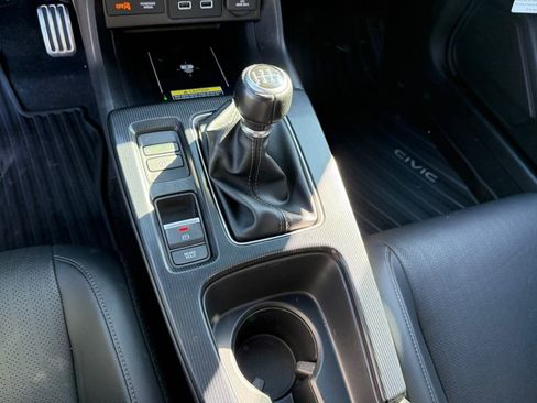 Used 2024 Honda Civic Sport Touring image 22