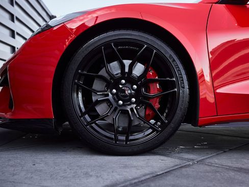 Used 2023 Chevrolet Corvette Z06 w/ Stealth Interior Trim Package RWD image 3