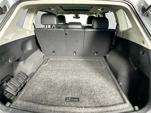 Used 2022 Volkswagen Tiguan SE image 31