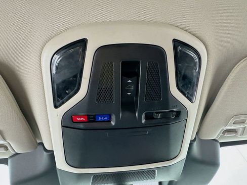 Used 2023 Subaru Outback Premium image 16