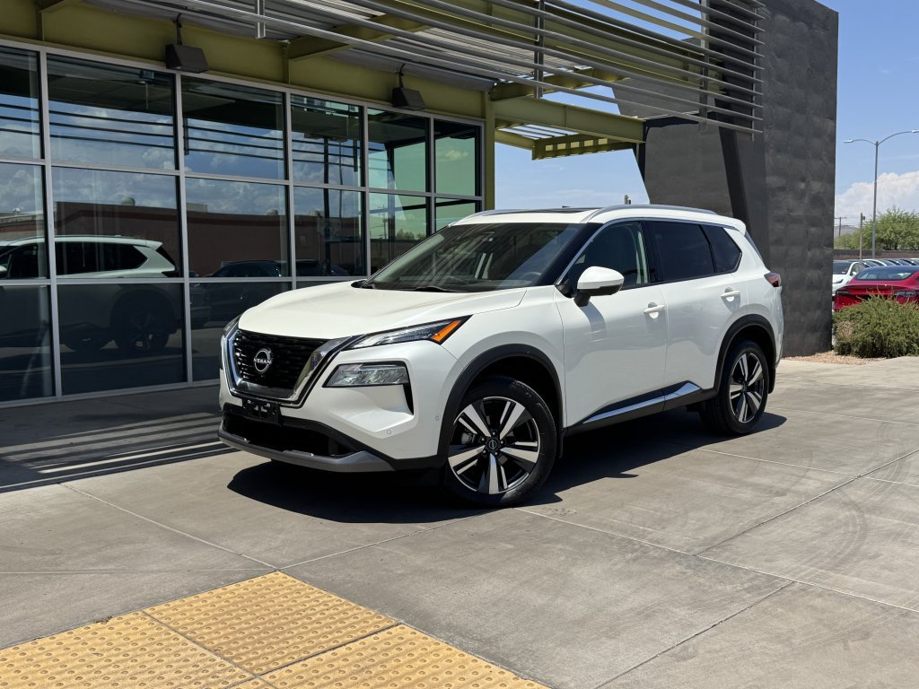 Used 2023 Nissan Rogue SL w/ SL Premium Package FWD image 1