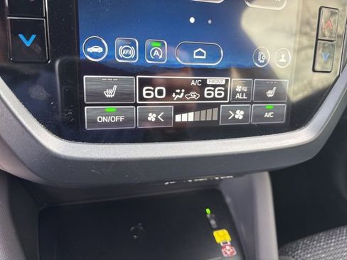 Used 2025 Subaru Forester Premium image 13