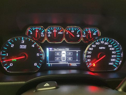 Used 2017 Chevrolet Silverado 1500 LT RWD image 23