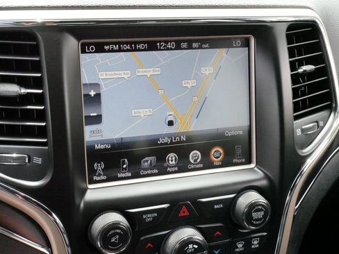 Used 2014 Jeep Grand Cherokee Limited w/ Trailer Tow Group IV AWD/4WD image 22