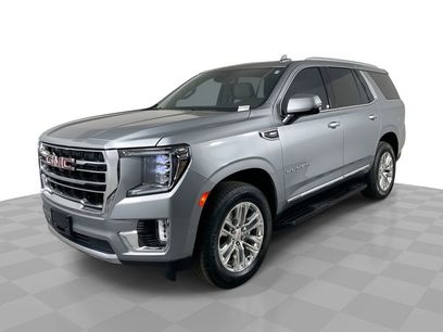 Used 2023 GMC Yukon SLT w/ SLT Premium Package