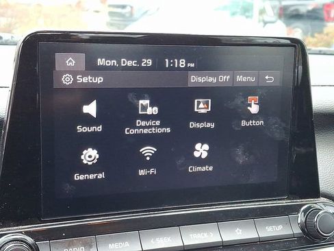 Certified 2024 Kia Forte LXS image 27