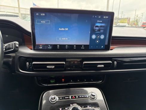 Certified 2022 Lincoln Nautilus Reserve image 23