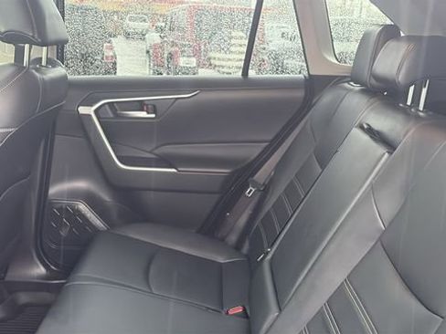 Certified 2020 Toyota RAV4 XLE Premium image 25