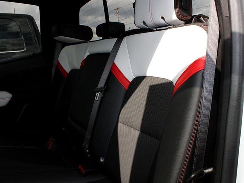 Used 2023 GMC Canyon AT4X image 34