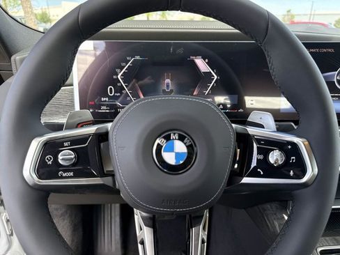 New 2025 BMW 760i xDrive AWD/4WD image 32