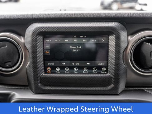 Used 2022 Jeep Gladiator Sport AWD/4WD image 29