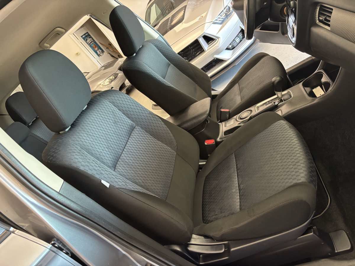 Used 2014 Mitsubishi Outlander ES FWD image 21