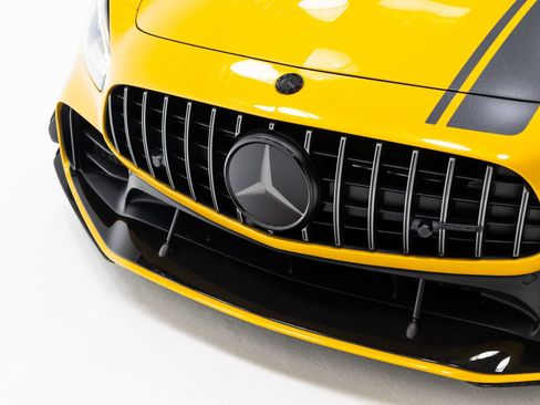 Used 2020 Mercedes-Benz AMG GT R image 15