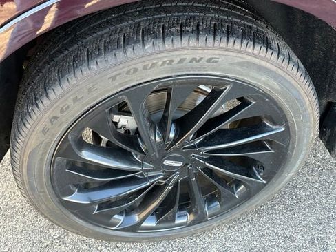 Used 2023 Lincoln Aviator Black Label w/ Jet Package image 8