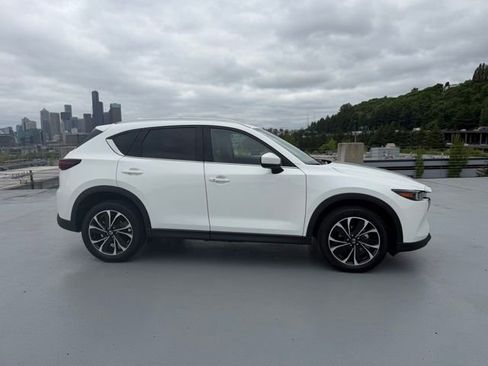 Used 2022 MAZDA CX-5 AWD 2.5 S w/ Premium Package image 2
