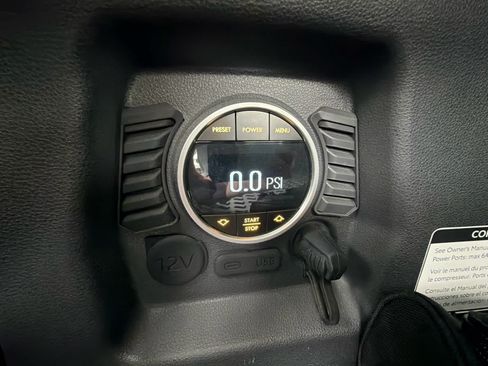 Used 2025 Lexus GX 550 AWD/4WD image 23