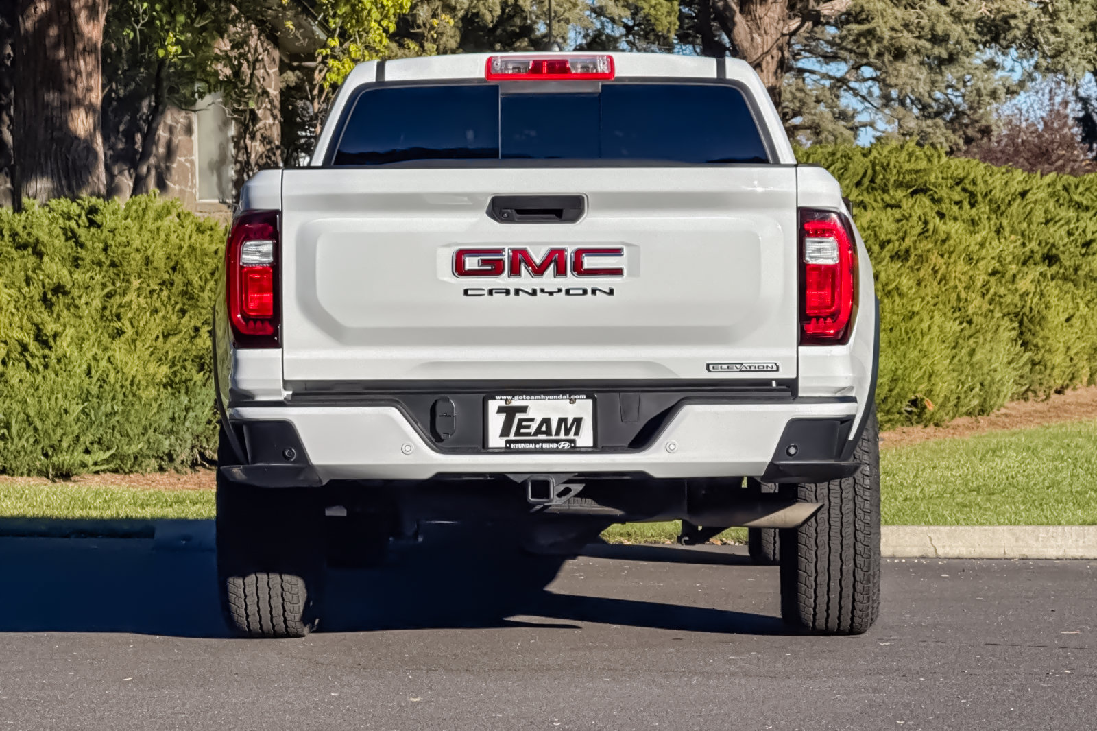 Used 2025 GMC Canyon Elevation AWD/4WD image 5