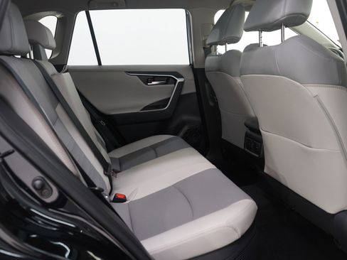 Used 2024 Toyota RAV4 Limited image 13