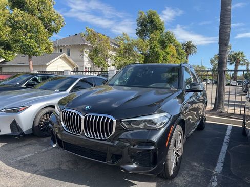 Certified 2023 BMW X5 xDrive45e w/ M Sport Package AWD/4WD image 3