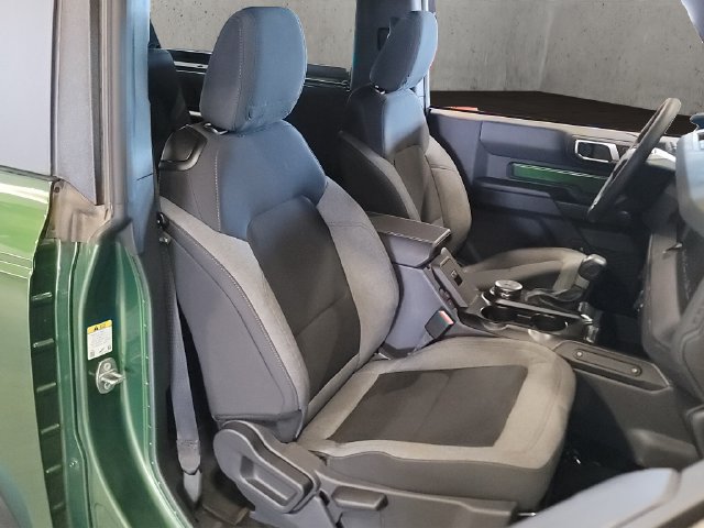 Used 2025 Ford Bronco 2-Door AWD/4WD image 31